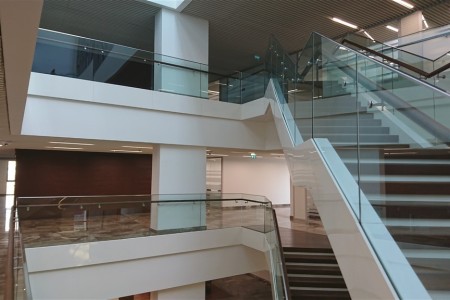 Atrium Korkulukları