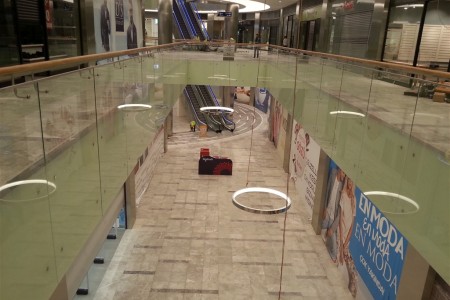 Atrium Korkulukları